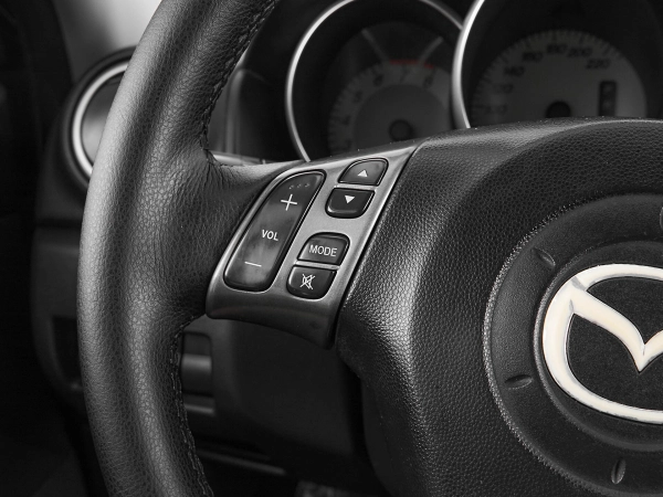 Mazda 3, I (BK) Рестайлинг фото №11