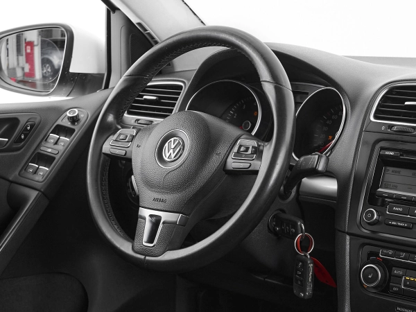 Volkswagen Golf, VI фото №9