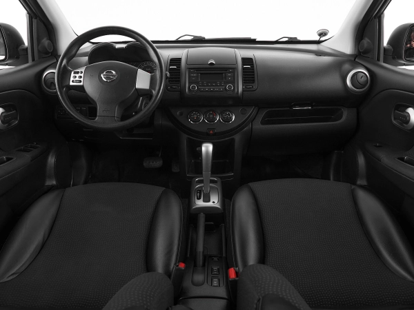 Nissan Note, I Рестайлинг фото №8