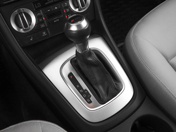 Audi Q3, I (8U) фото №19