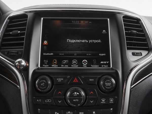 Jeep Grand Cherokee, IV (WK2) Рестайлинг фото №16