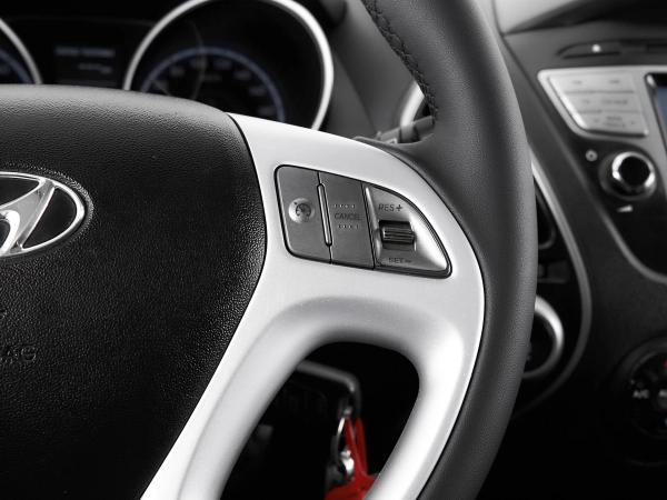 Hyundai ix35, I фото №13