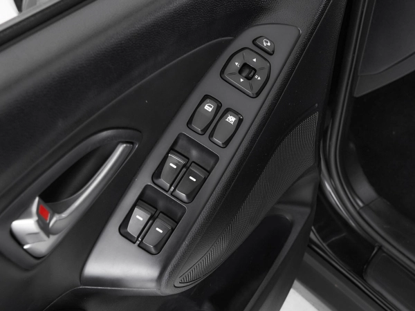 Hyundai ix35, I фото №8