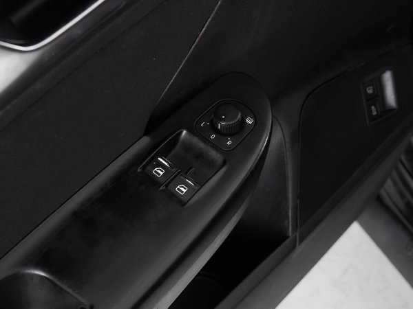 Volkswagen Passat, B6 фото №11
