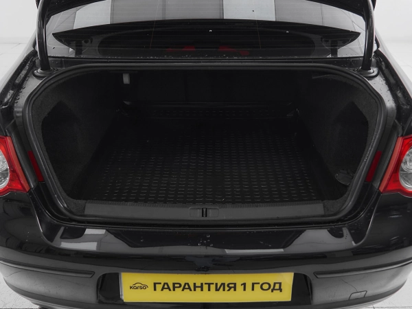 Volkswagen Passat, B6 фото №18