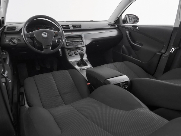 Volkswagen Passat, B6 фото №8
