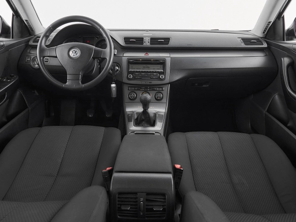 Volkswagen Passat, B6 фото №9
