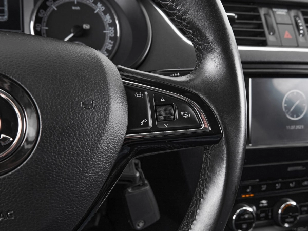 Skoda Octavia, III (A7) Рестайлинг фото №12