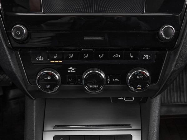 Skoda Octavia, III (A7) Рестайлинг фото №16
