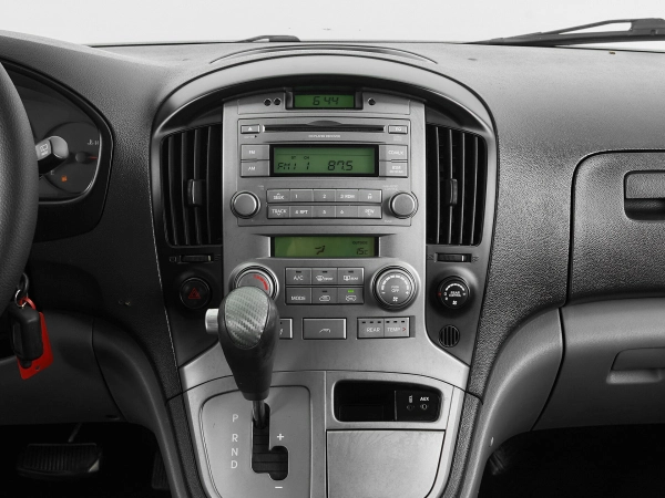 Hyundai Grand Starex, I фото №12