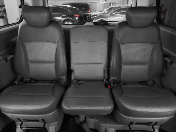 Hyundai Grand Starex, I фото №18