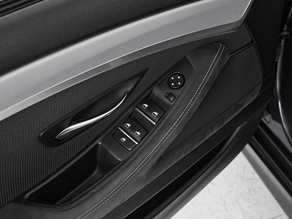 BMW 5 серии, VI (F10/F11/F07) Рестайлинг фото №16