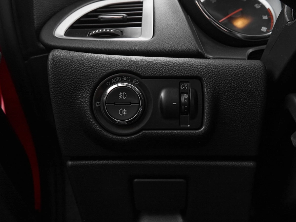 Opel Astra, J Рестайлинг фото №12