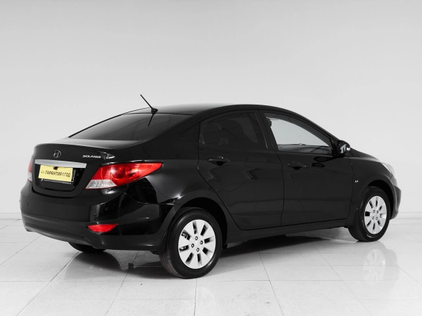 Hyundai Solaris, I фото №4