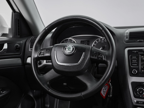 Skoda Octavia, II (A5) Рестайлинг фото №10