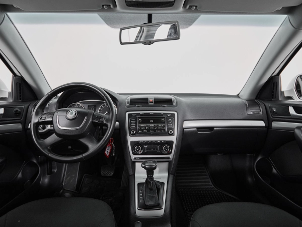 Skoda Octavia, II (A5) Рестайлинг фото №8