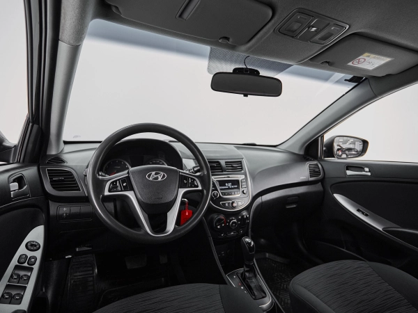 Hyundai Solaris, I Рестайлинг фото №7