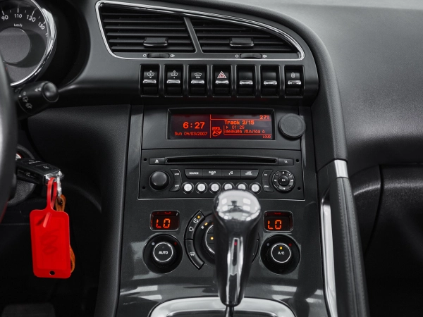 Peugeot 3008, I фото №13