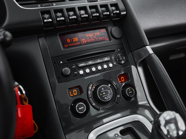 Peugeot 3008, I фото №14
