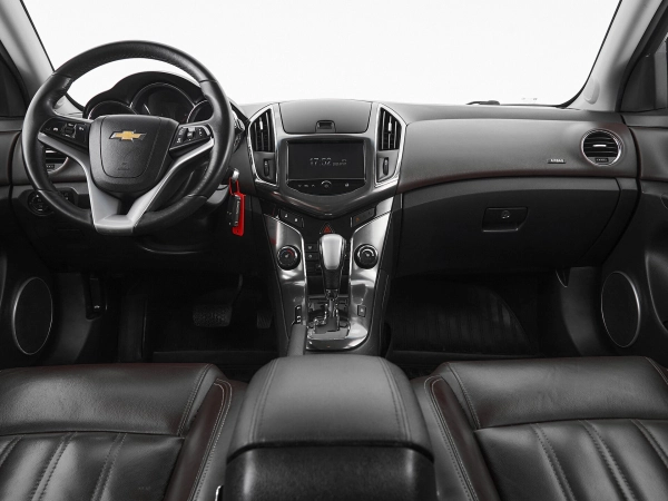 Chevrolet Cruze, I Рестайлинг фото №8