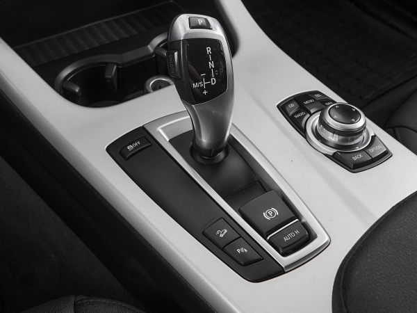 BMW X3, II (F25) фото №14