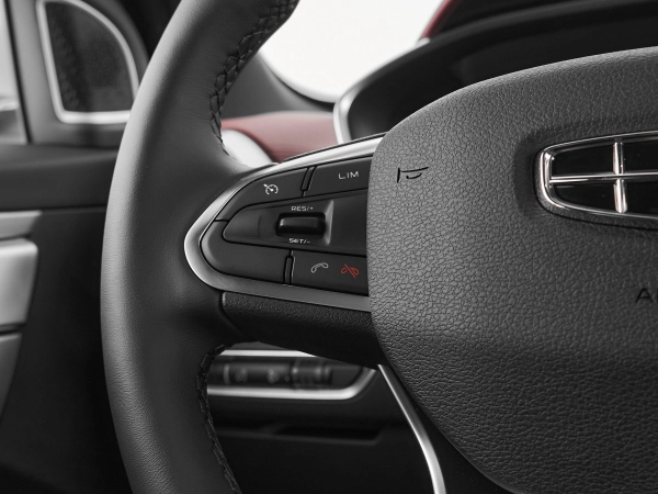 Geely Coolray, I фото №11