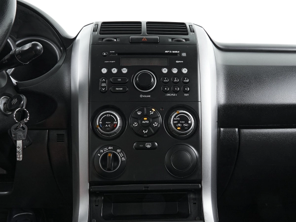 Suzuki Grand Vitara, II Рестайлинг фото №14