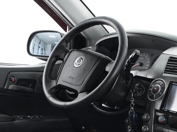 SsangYong Kyron, I Рестайлинг фото №10