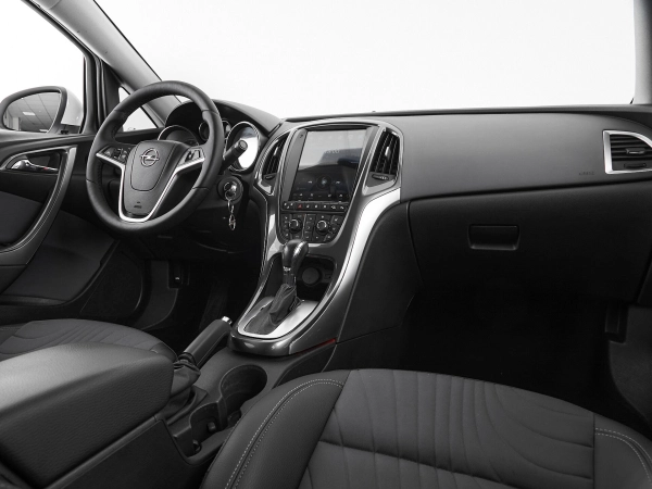 Opel Astra, J Рестайлинг фото №9