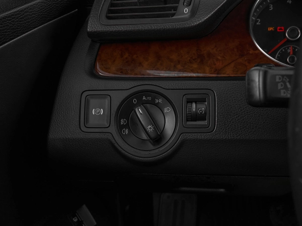 Volkswagen Passat, B6 фото №11