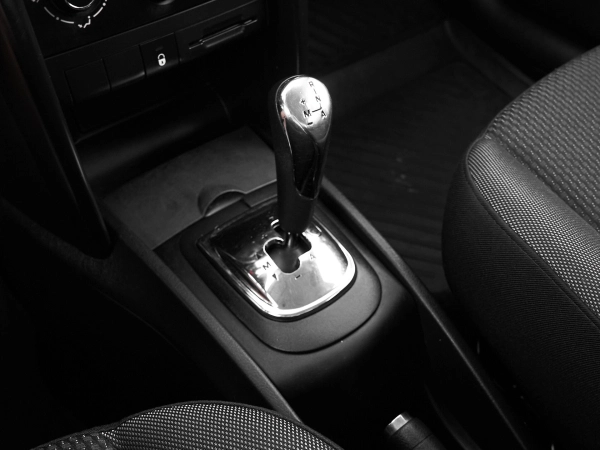 Peugeot 207, I Рестайлинг фото №14