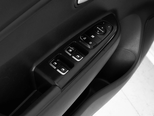 Kia Rio, IV Рестайлинг фото №11