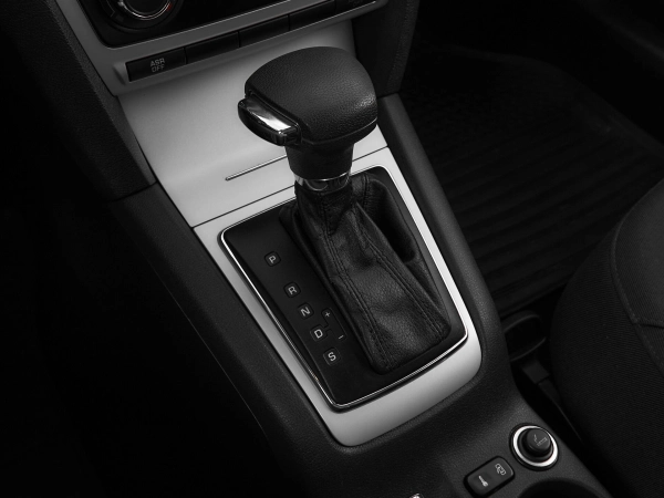Skoda Octavia, I (A4) Рестайлинг фото №9