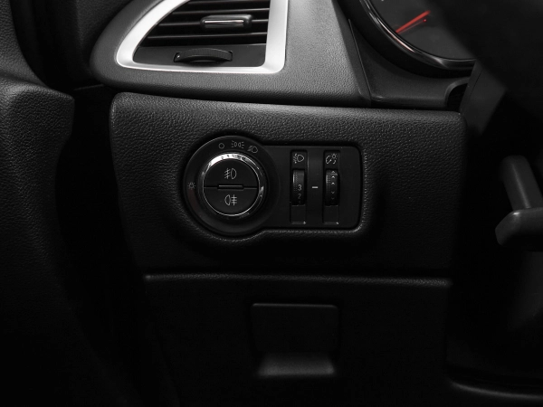 Opel Astra, J Рестайлинг фото №12