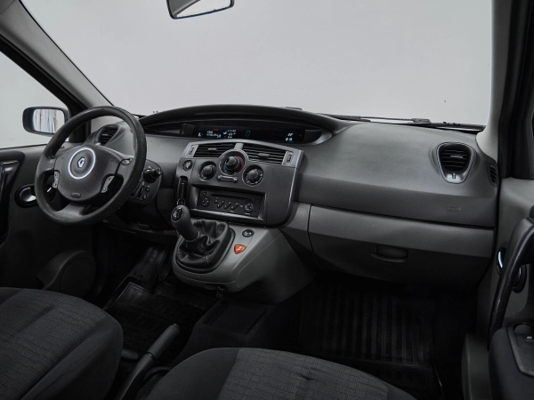 Renault Scenic, II Рестайлинг фото №10