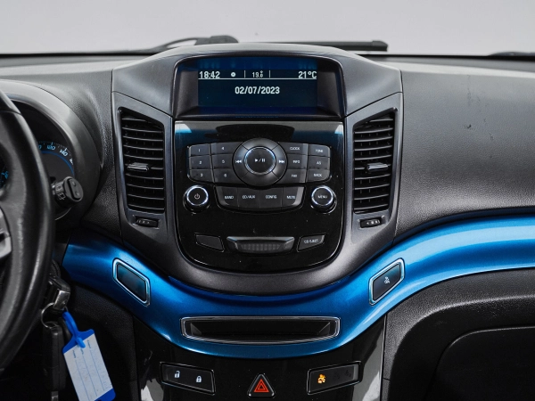 Chevrolet Orlando, I фото №16