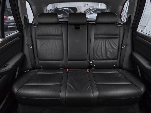 BMW X5, II (E70) Рестайлинг фото №22