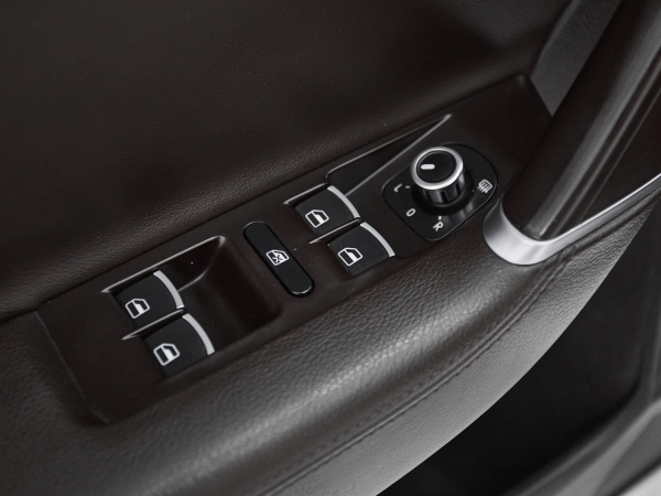 Volkswagen Passat, B7 фото №12