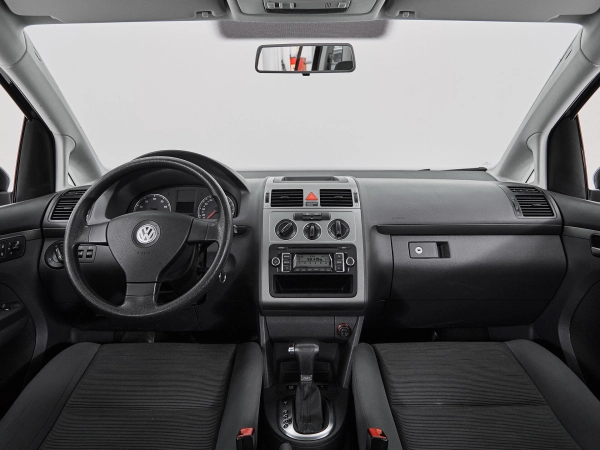 Volkswagen Touran, I Рестайлинг фото №7