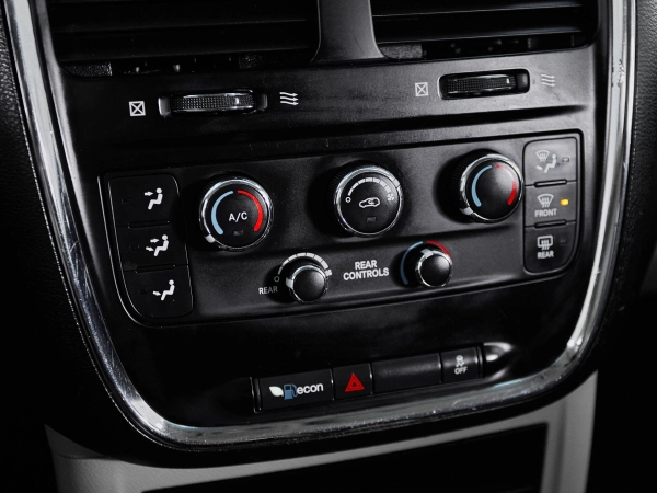 Dodge Caravan, V фото №15
