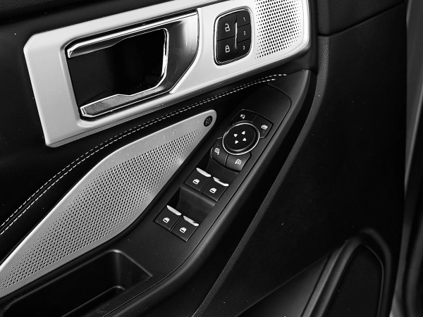 Ford Explorer, VI фото №14