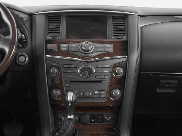 Infiniti QX56, II фото №14