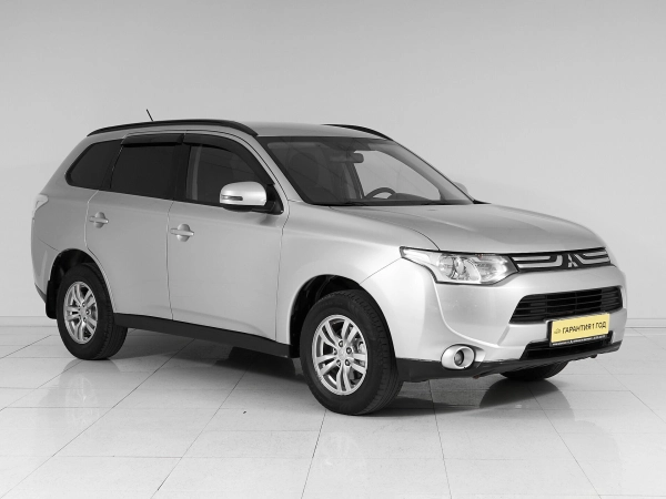 Mitsubishi Outlander, III фото №3