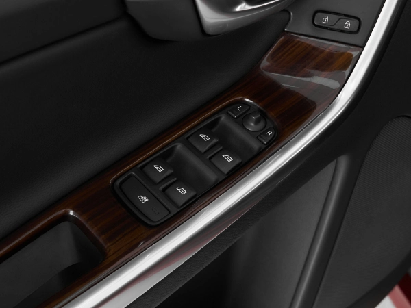 Volvo XC60, I Рестайлинг фото №13