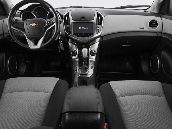 Chevrolet Cruze, I Рестайлинг фото №8