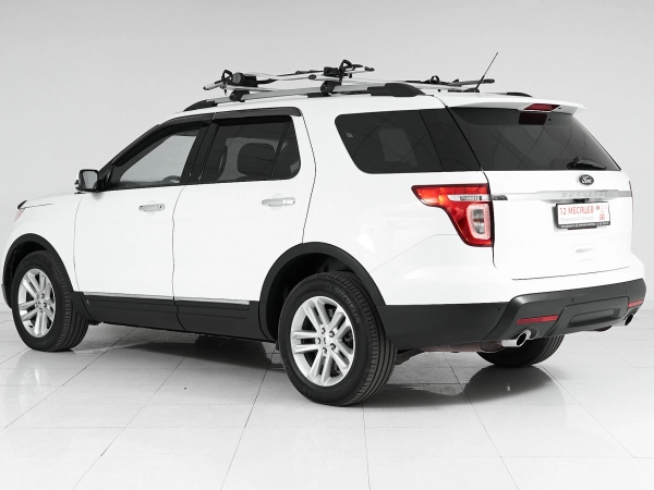 Ford Explorer, V фото №4
