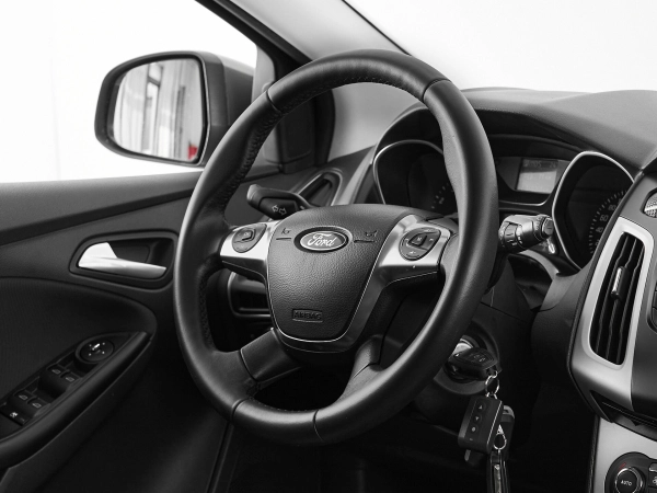 Ford Focus, III фото №10