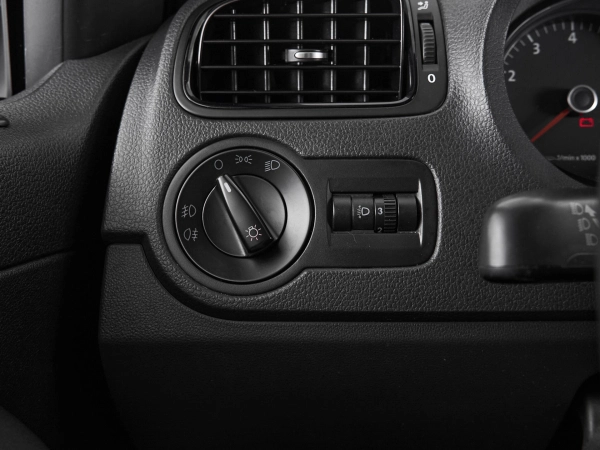 Volkswagen Polo, V фото №11