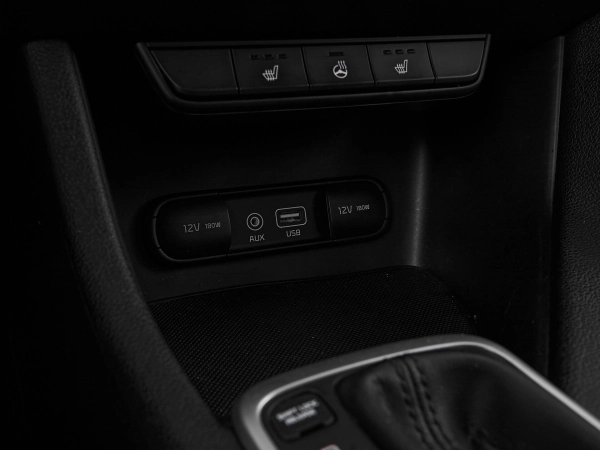 Kia Sportage, IV фото №16