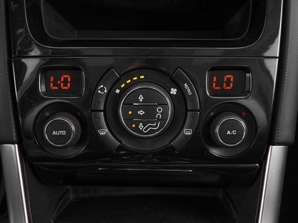 Peugeot 308, I Рестайлинг фото №14